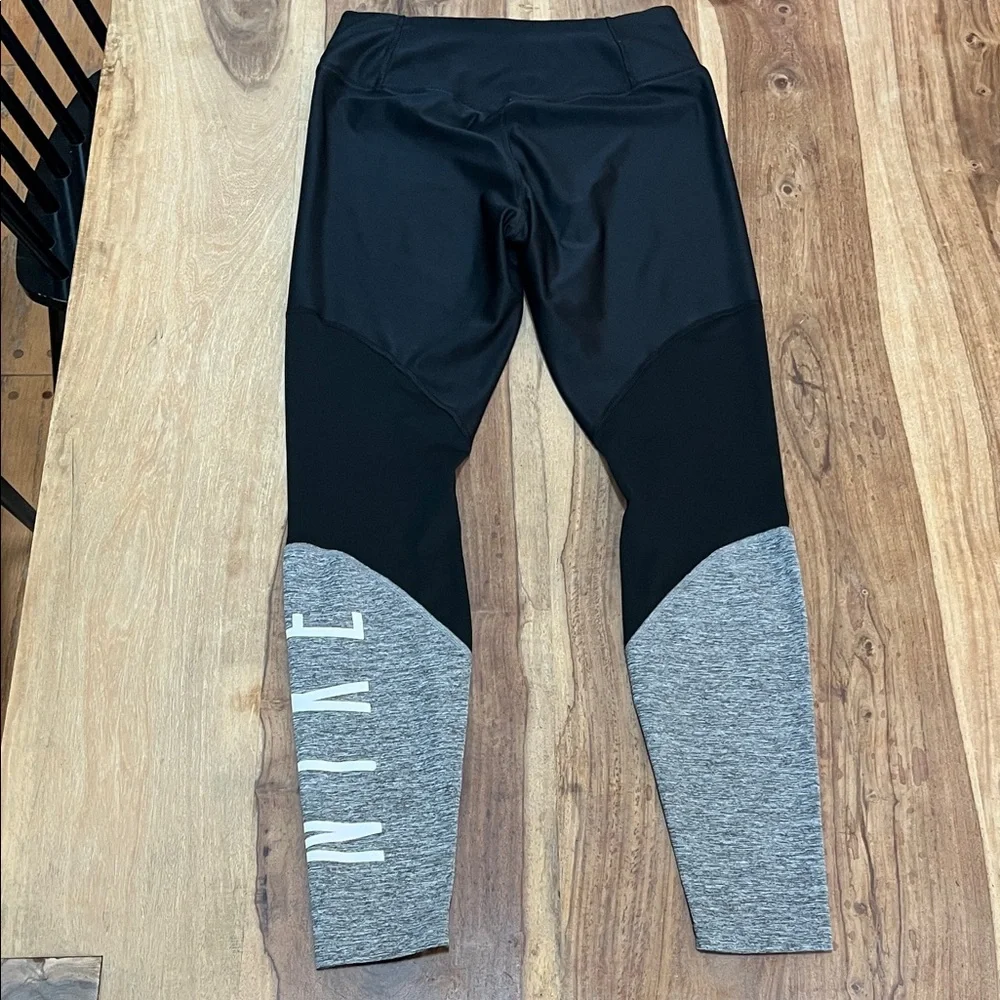 Nike Dri-Fit Black and Gray Leggings - Picture 2 of 6